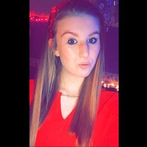 Meet your Posher, Dakota